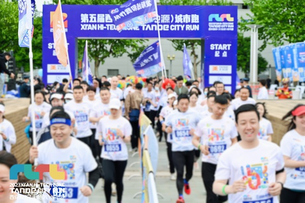 181705547094165162.jpeg 8正点游戏悦跑第六季.jpg